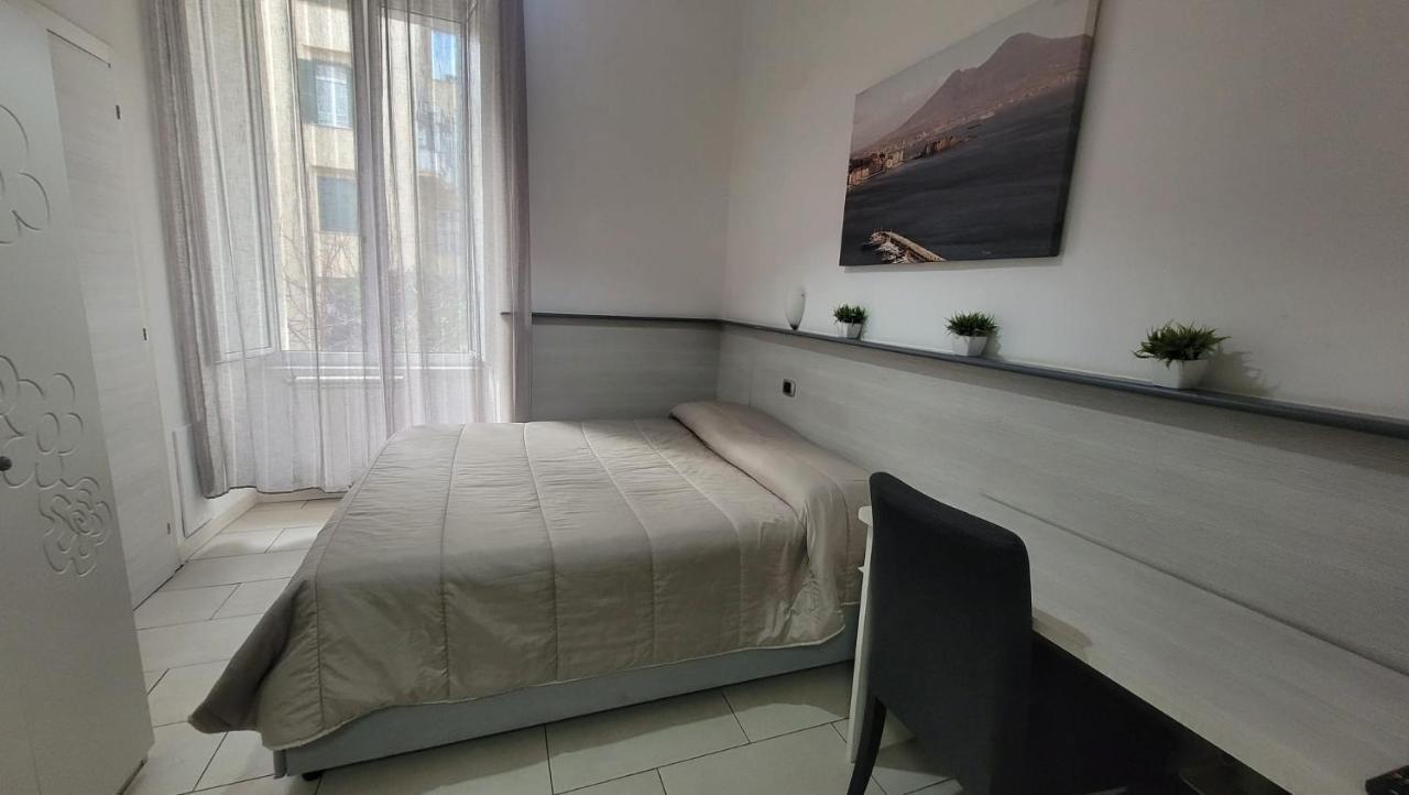B&B Solimena เนเปิลส์ ภายนอก รูปภาพ